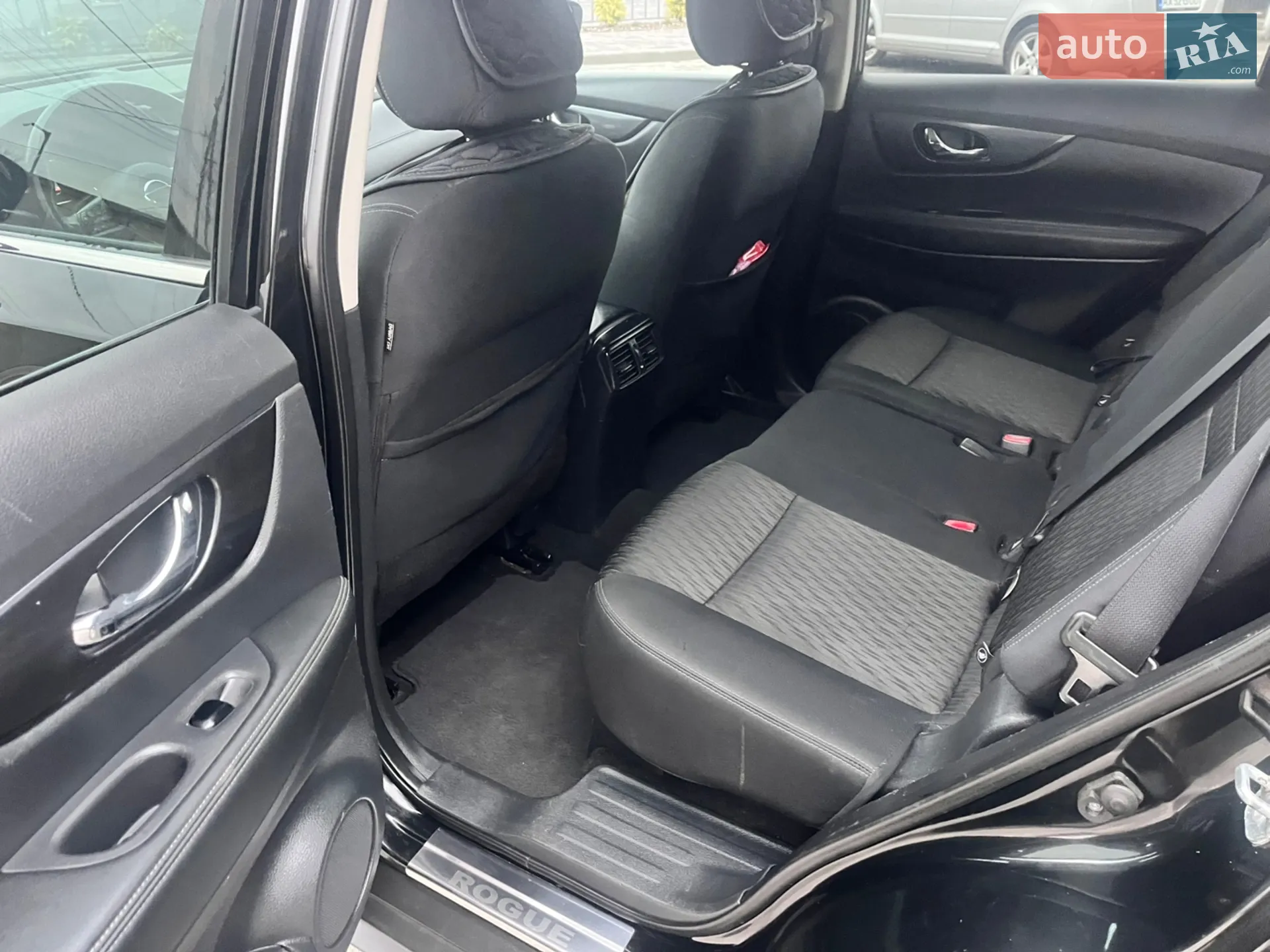 2017 Nissan Rogue - мініатюра 9