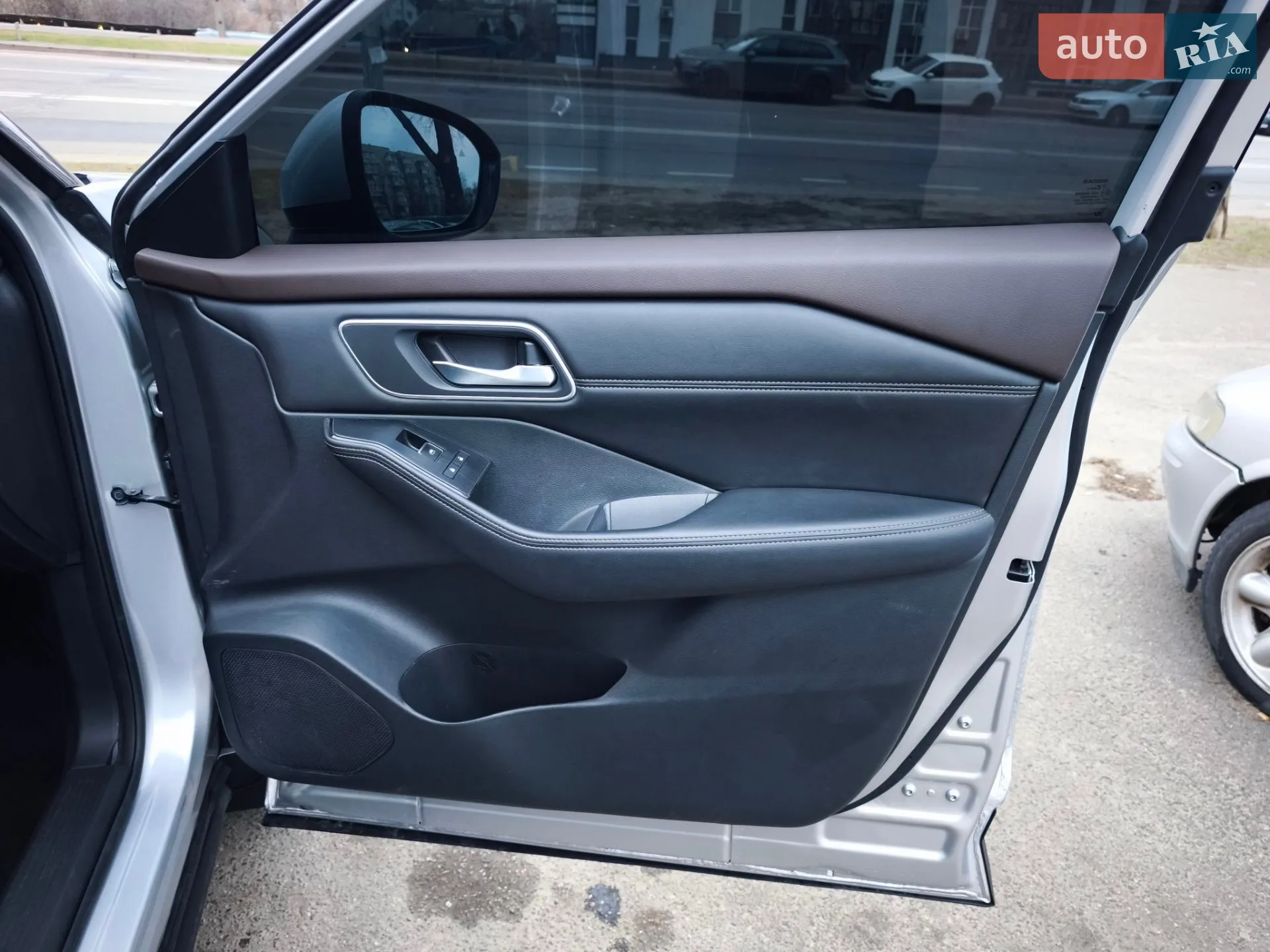 2021 Nissan Rogue - мініатюра 33