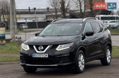 Внедорожник / Кроссовер Nissan Rogue 2016 в Ивано-Франковске