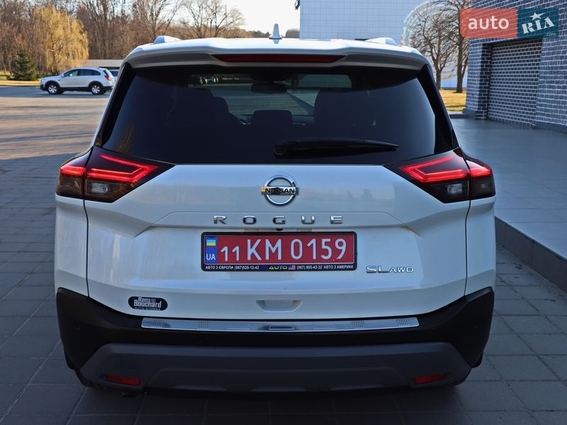 Внедорожник / Кроссовер Nissan Rogue 2021 в Кременчуге