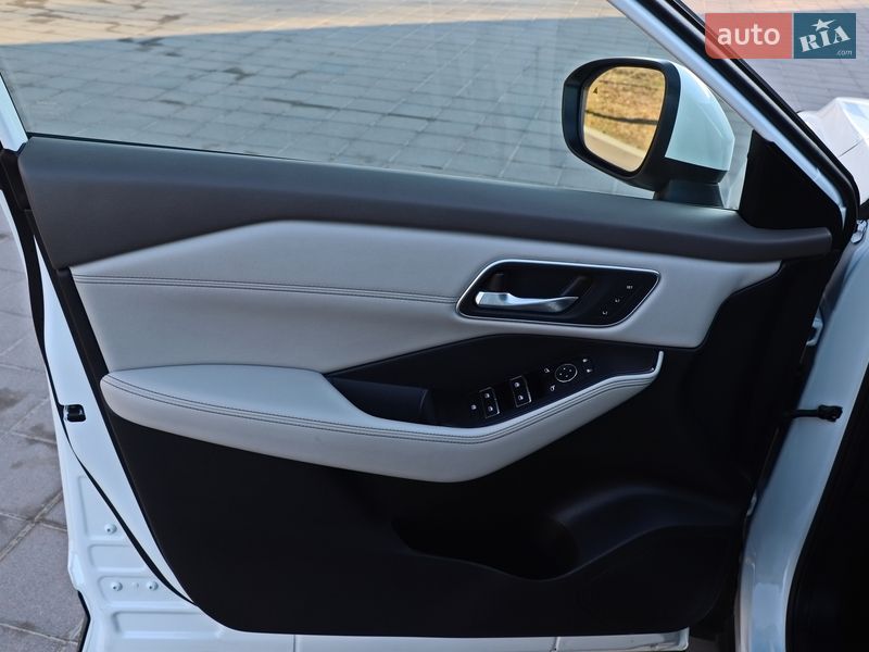 Внедорожник / Кроссовер Nissan Rogue 2021 в Кременчуге