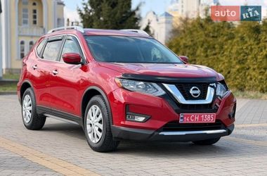 Внедорожник / Кроссовер Nissan Rogue 2017 в Львове