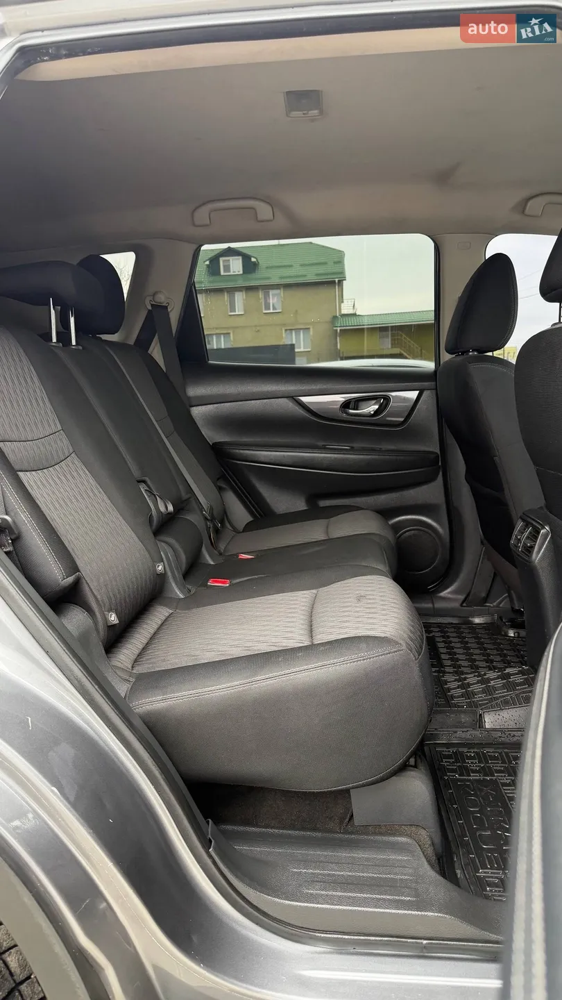 2018 Nissan Rogue - мініатюра 9