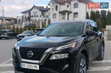 Позашляховик / Кросовер Nissan Rogue 2021 в Рівному