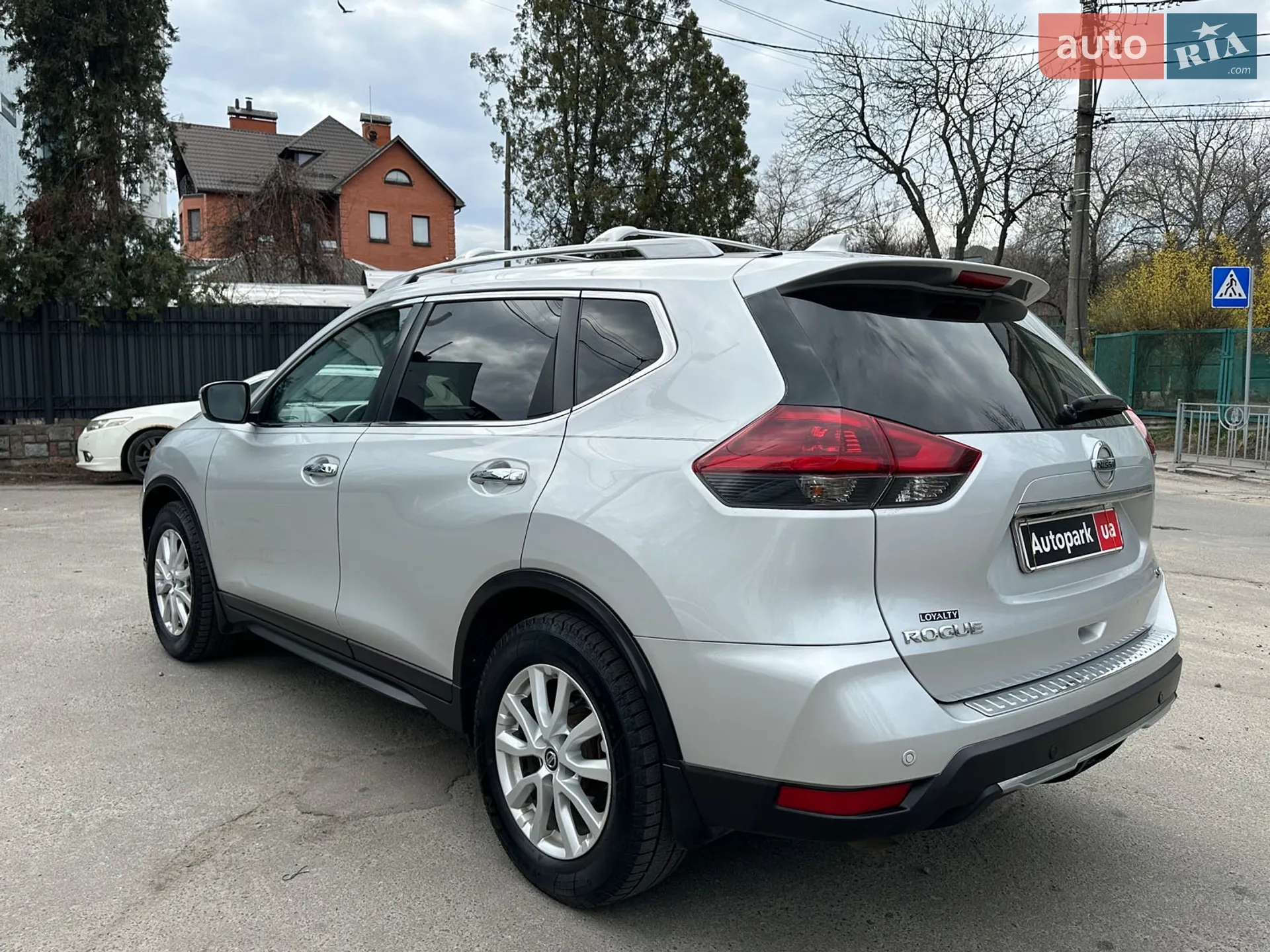 2020 Nissan Rogue - мініатюра 15