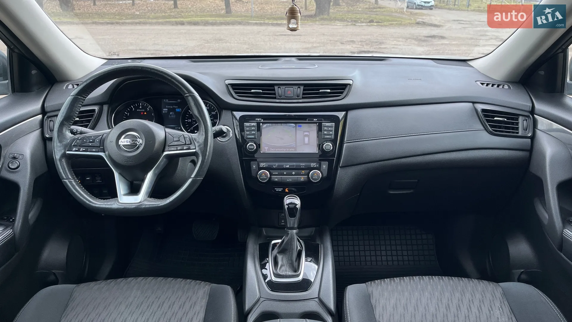 2017 Nissan Rogue - мініатюра 13