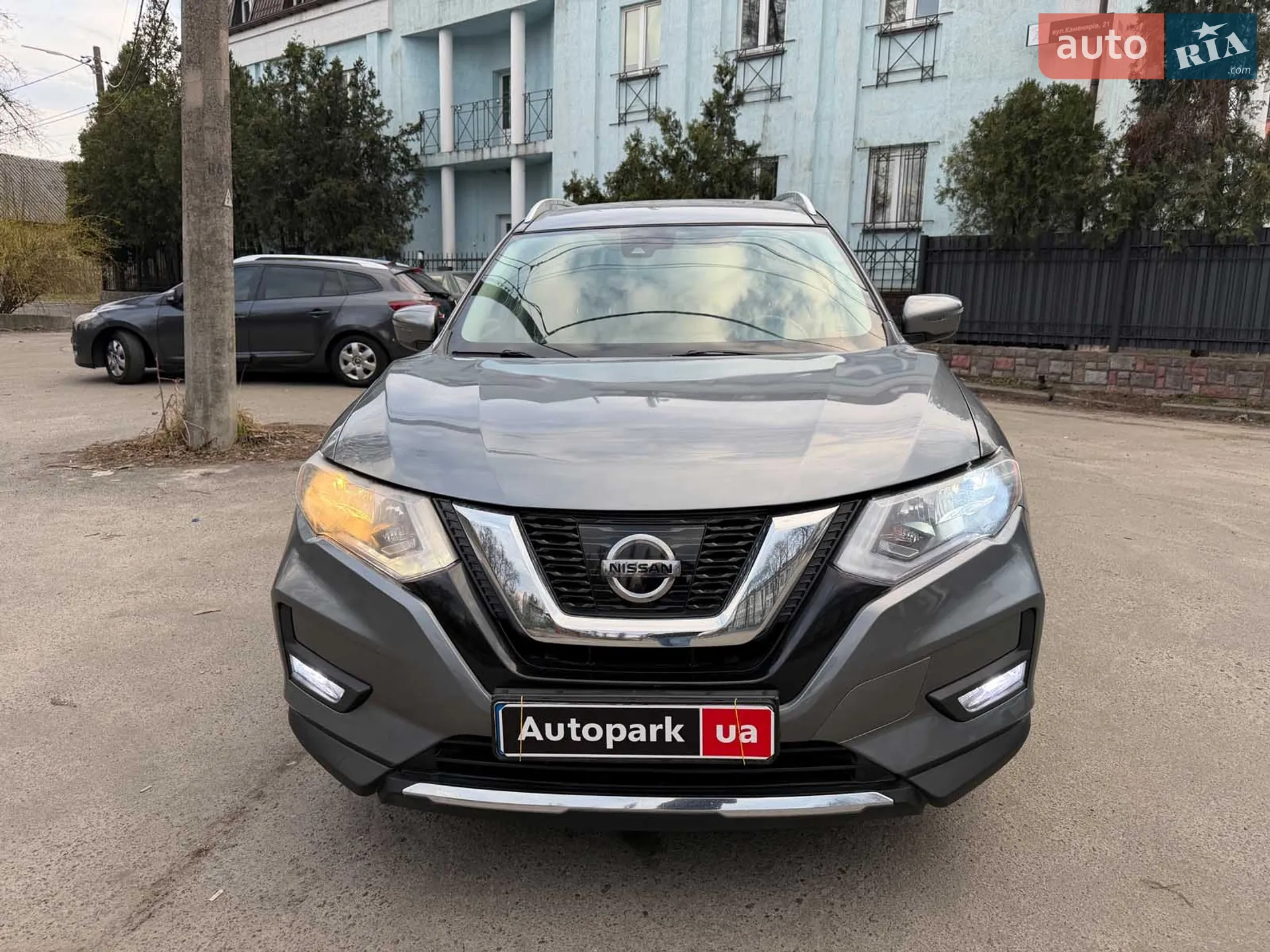 2020 Nissan Rogue - мініатюра 2