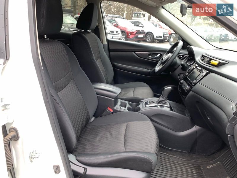 Позашляховик / Кросовер Nissan Rogue 2018 в Вінниці