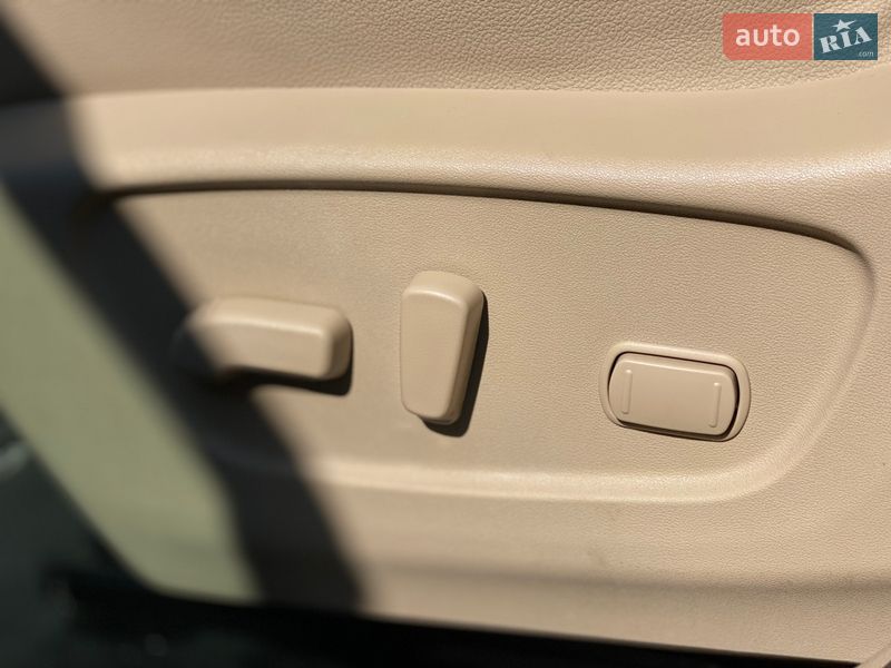 Внедорожник / Кроссовер Nissan Rogue 2016 в Житомире фото 22 Внедорожник / Кроссовер Nissan Rogue 2016 в Житомире