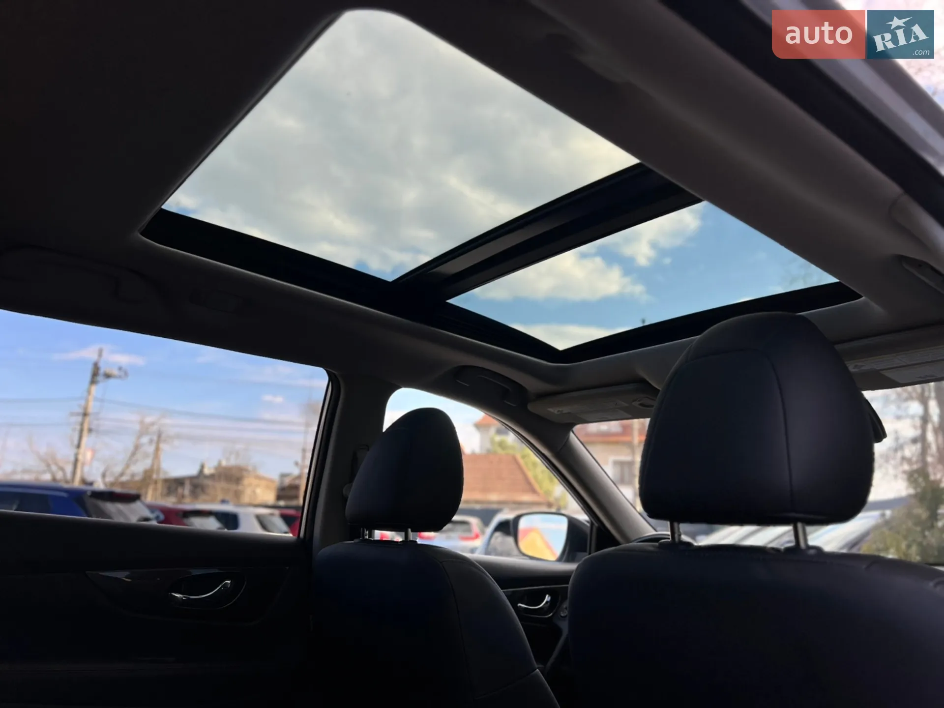 2018 Nissan Rogue - мініатюра 23