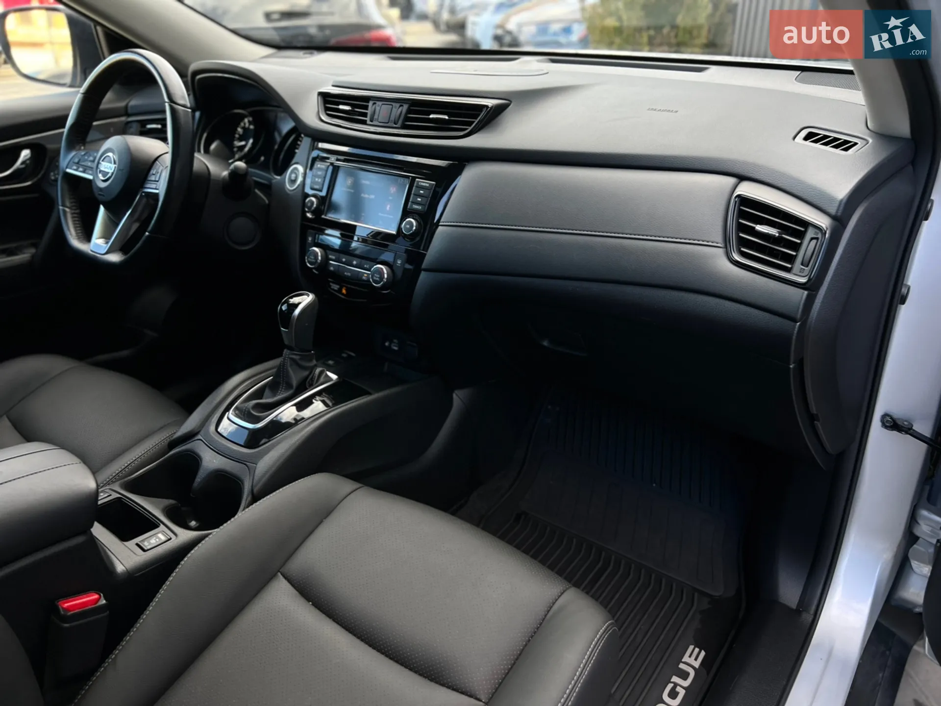 2018 Nissan Rogue - мініатюра 25