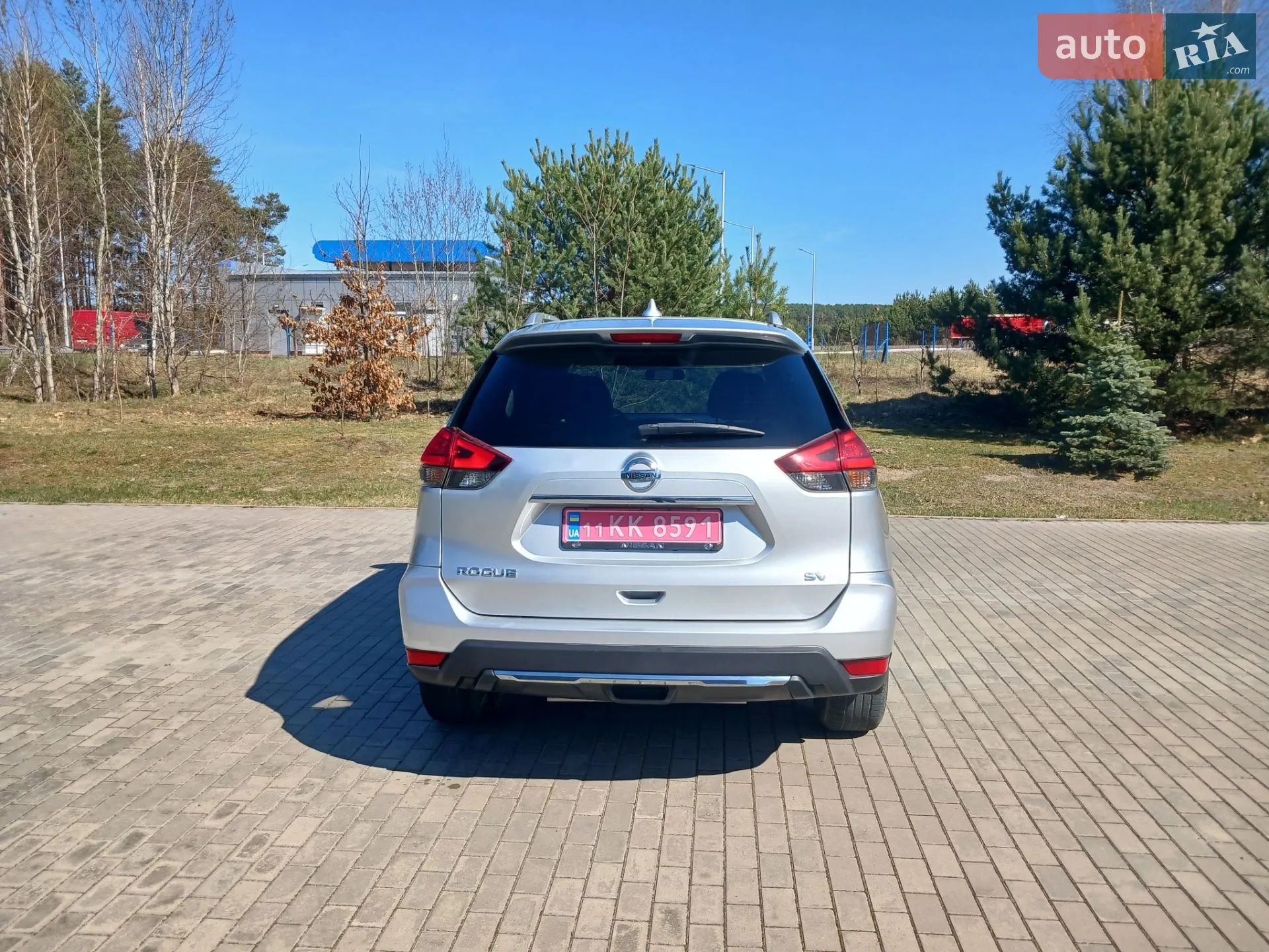 2017 Nissan Rogue - мініатюра 2