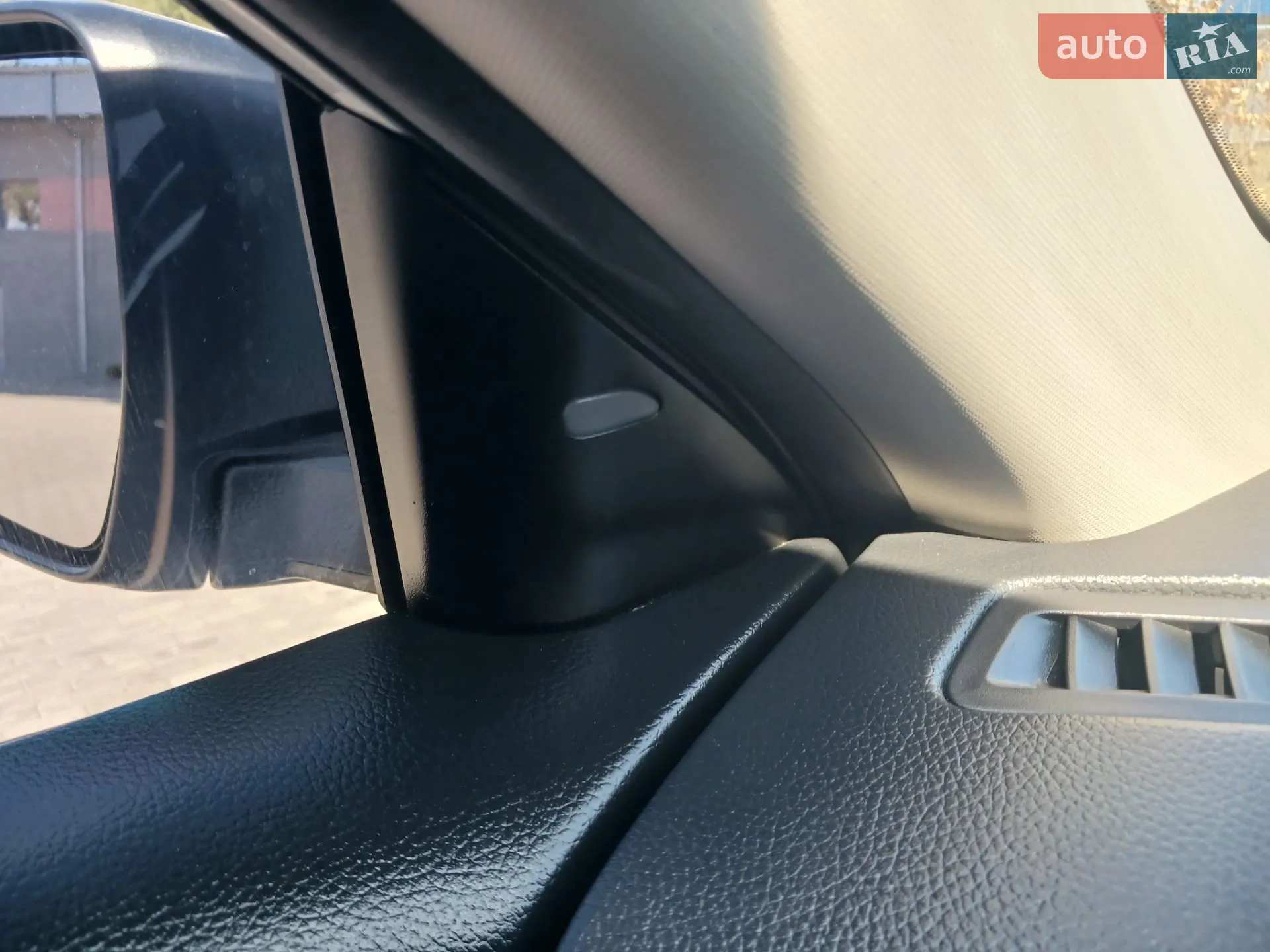 2017 Nissan Rogue - мініатюра 23