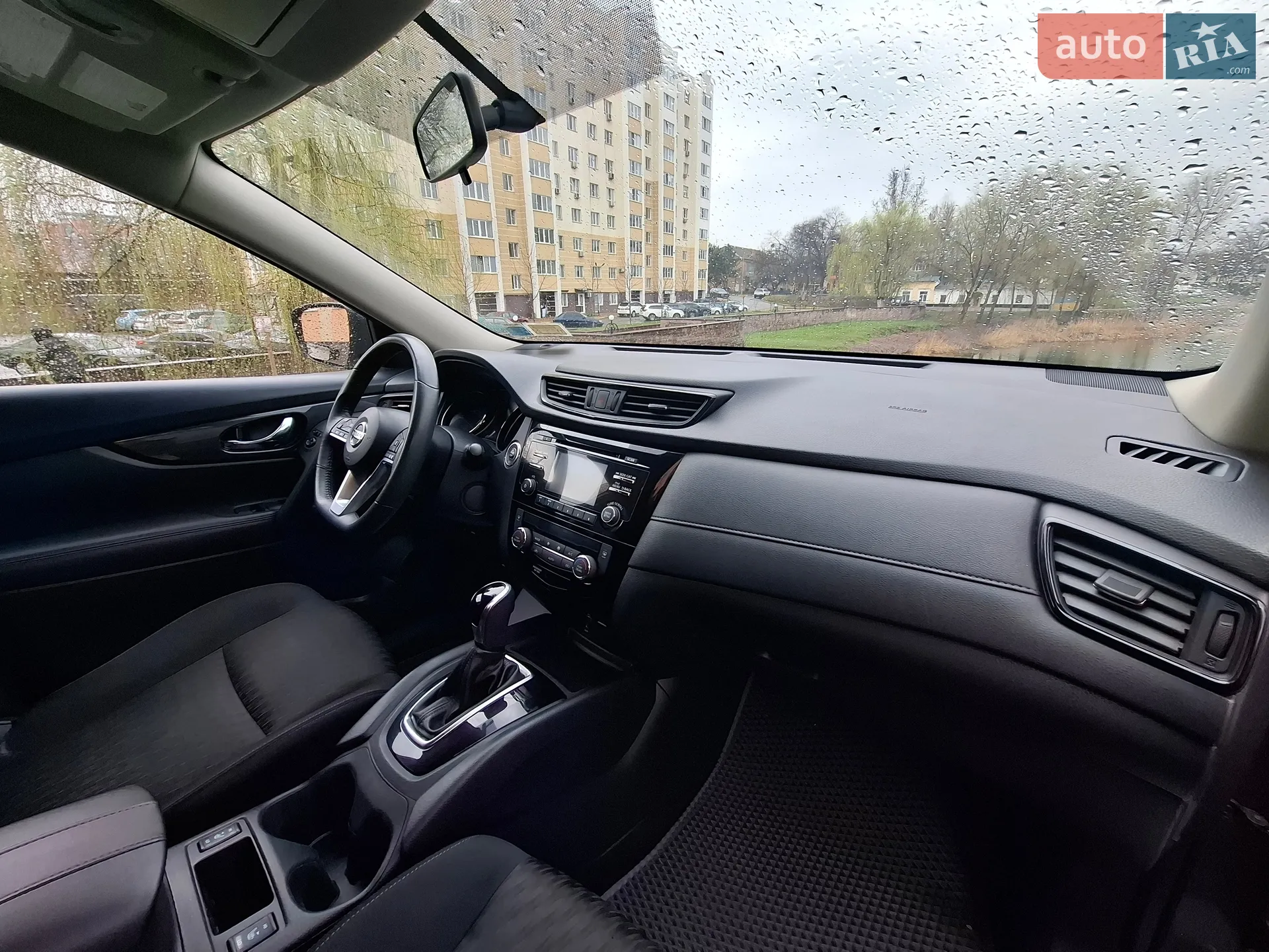 2017 Nissan Rogue - мініатюра 10