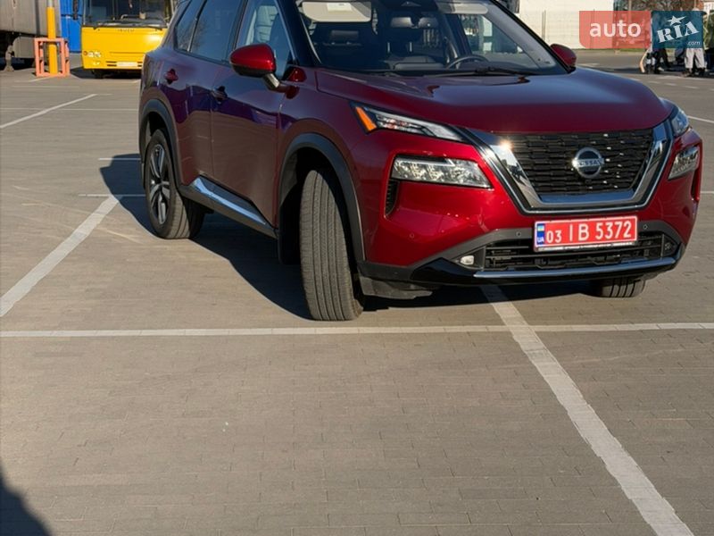 Внедорожник / Кроссовер Nissan Rogue 2021 в Белой Церкви