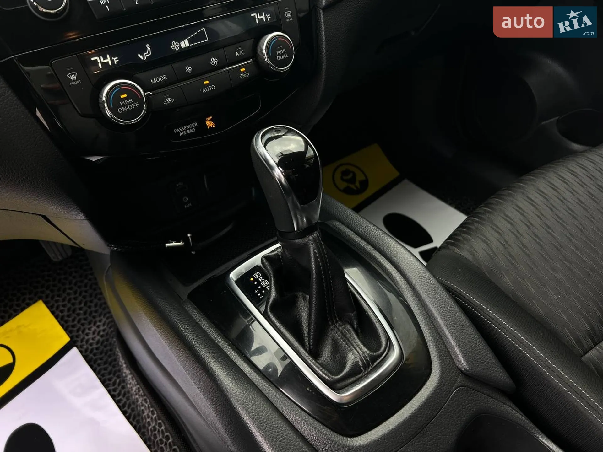 2017 Nissan Rogue - мініатюра 18