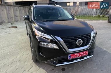 Внедорожник / Кроссовер Nissan Rogue 2021 в Черкассах