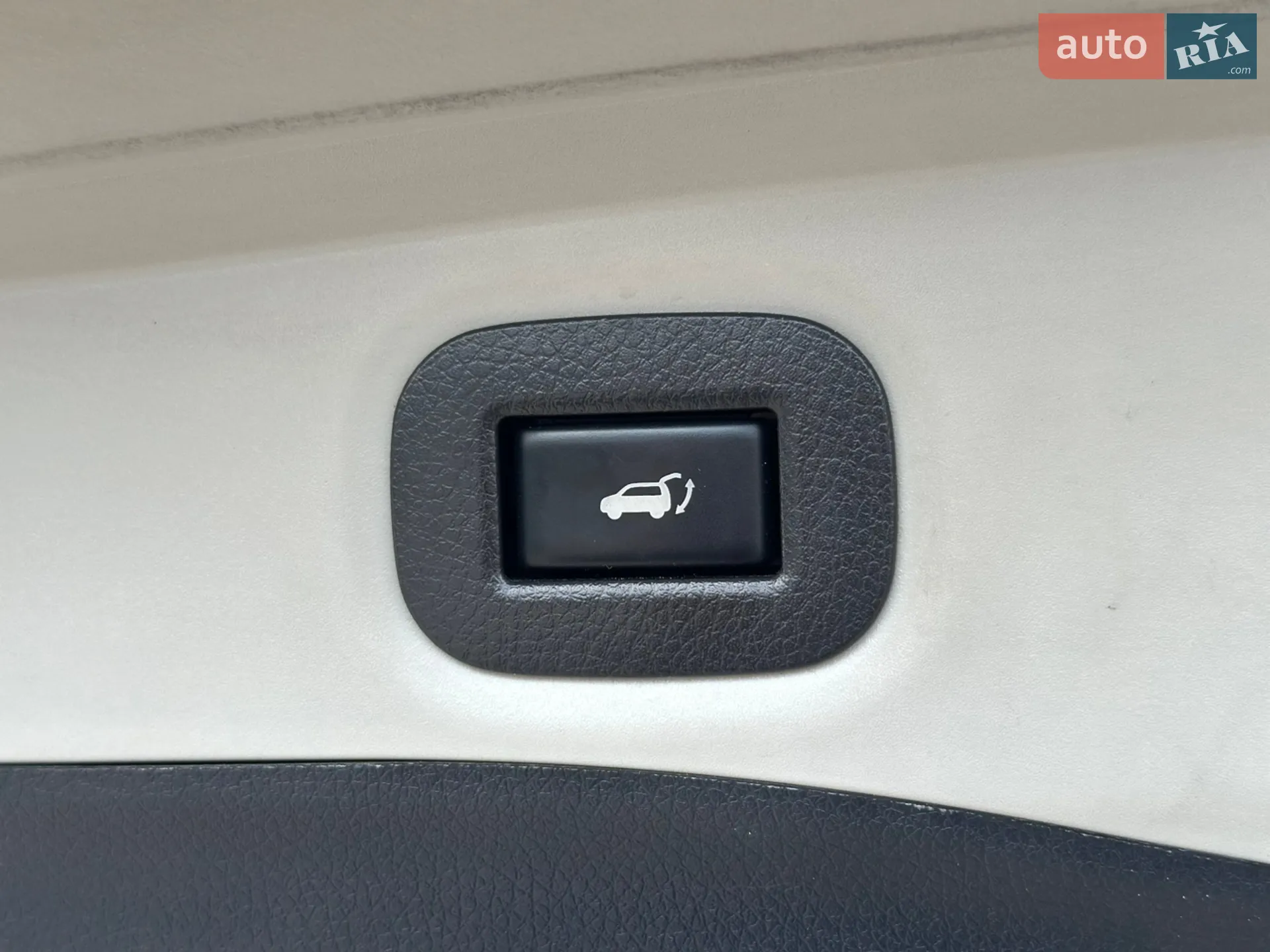 2019 Nissan Rogue - мініатюра 13