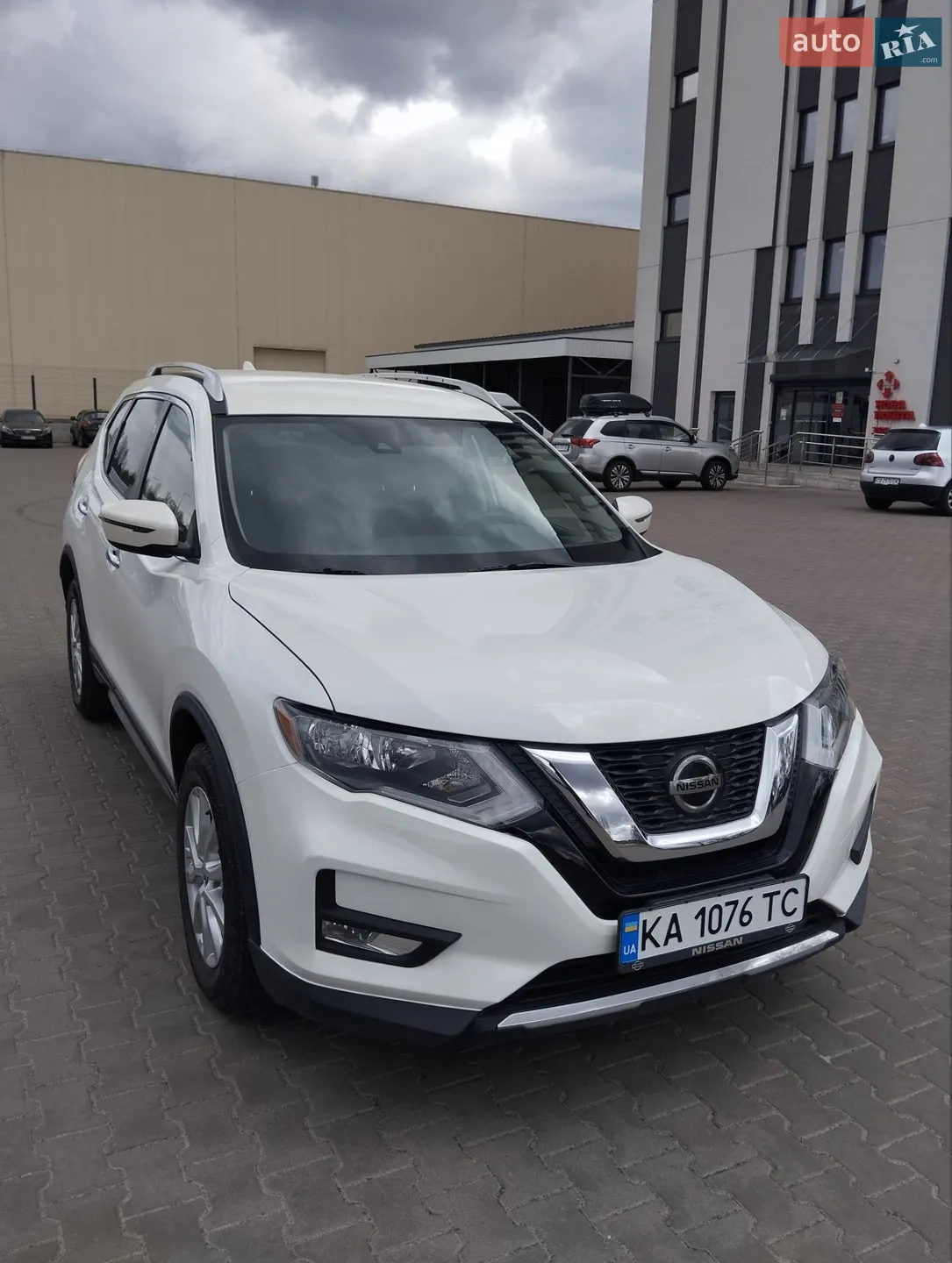 2019 Nissan Rogue - мініатюра 3