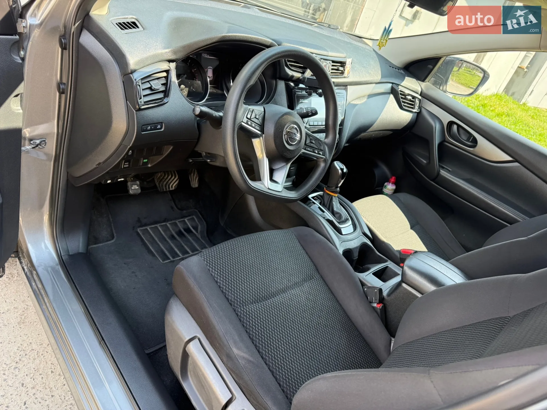2018 Nissan Rogue - мініатюра 17