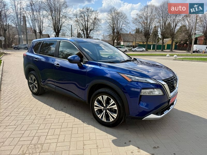 Позашляховик / Кросовер Nissan Rogue 2023 в Житомирі