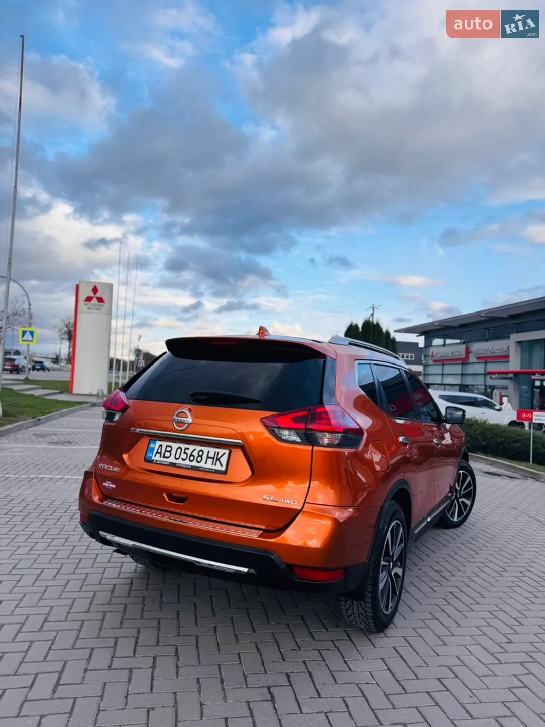 2018 Nissan Rogue - мініатюра 9