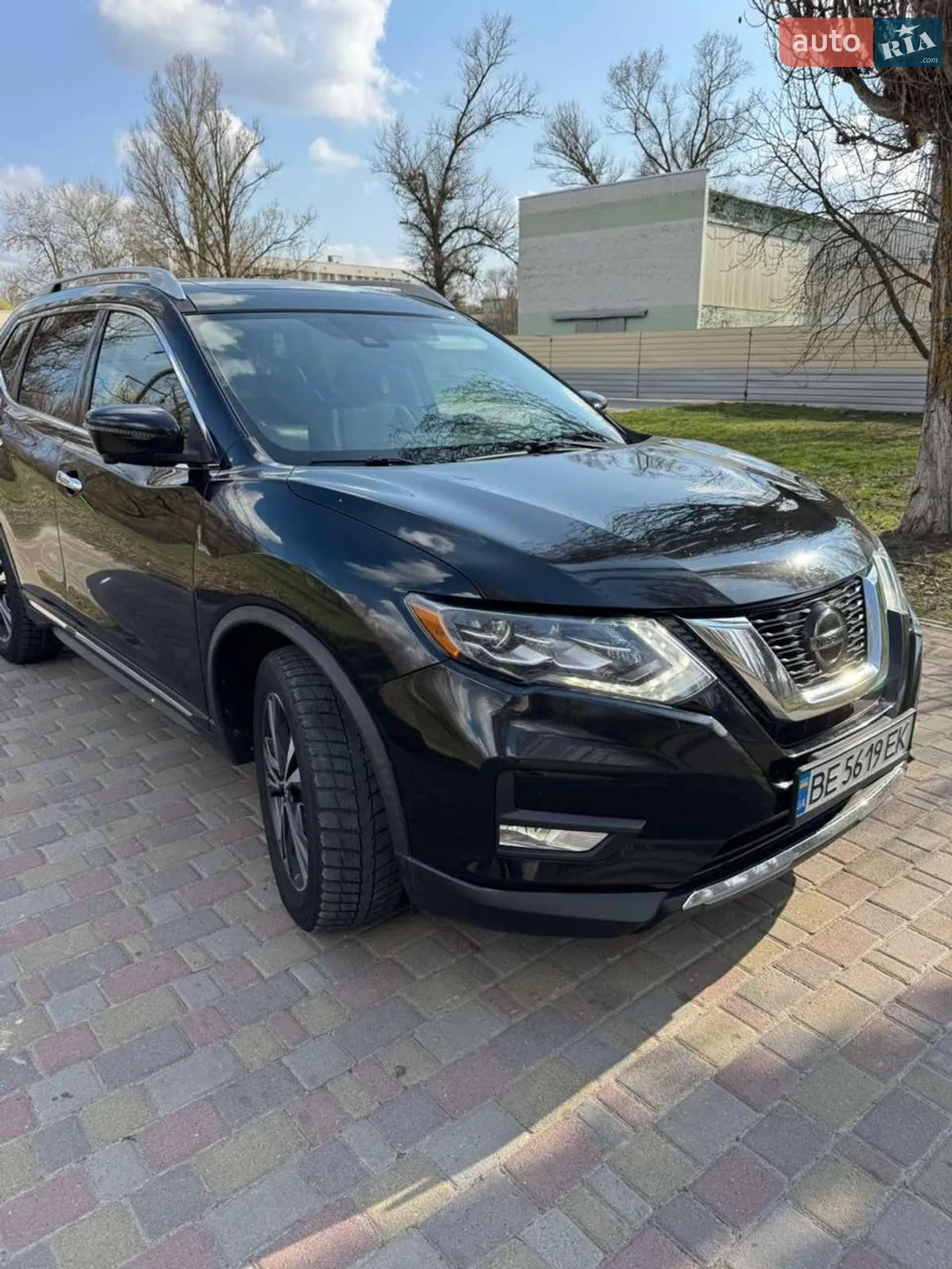 2017 Nissan Rogue - мініатюра 2