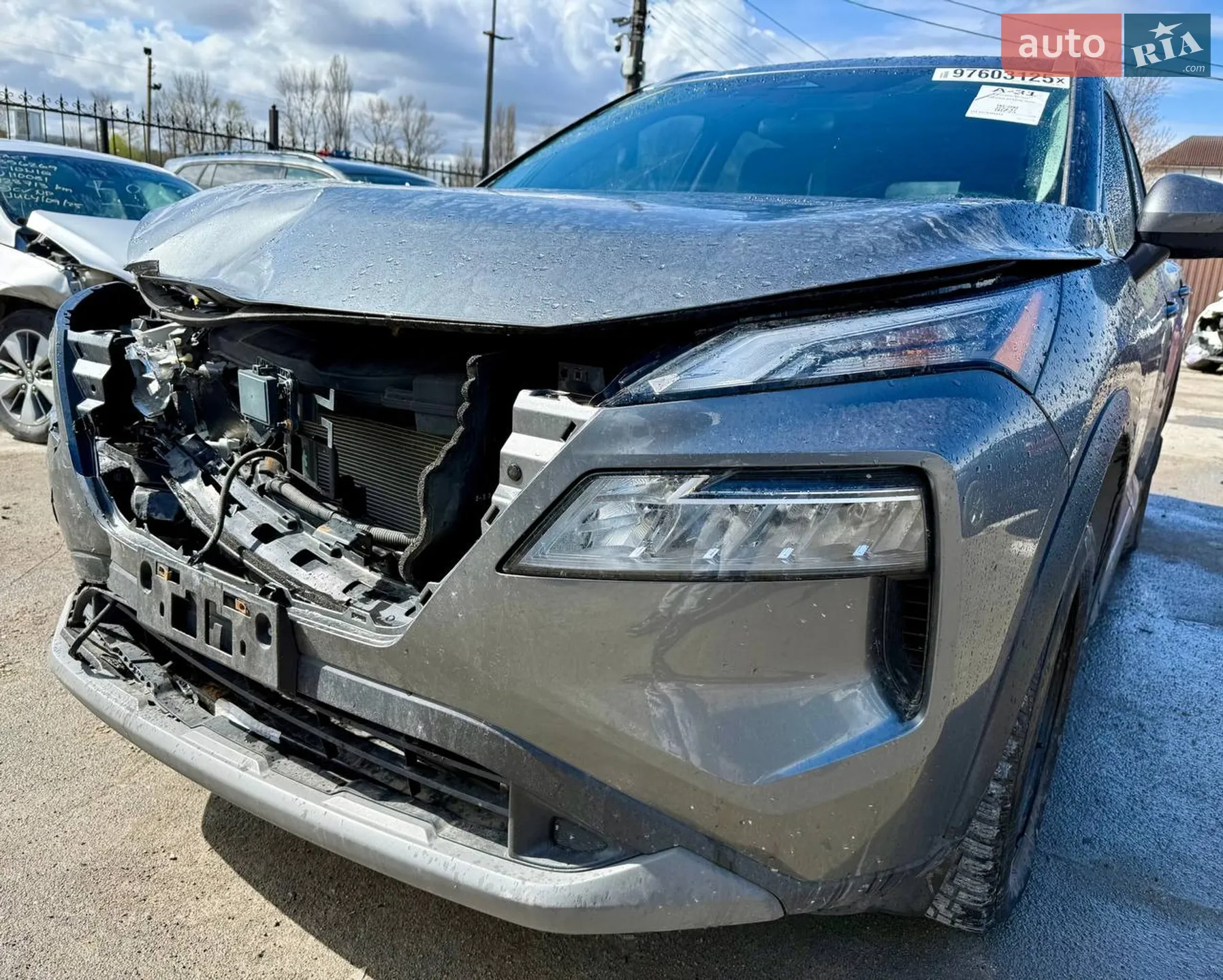 2021 Nissan Rogue - мініатюра 2