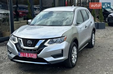 Внедорожник / Кроссовер Nissan Rogue 2018 в Луцке