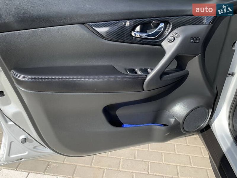 Позашляховик / Кросовер Nissan Rogue 2018 в Києві