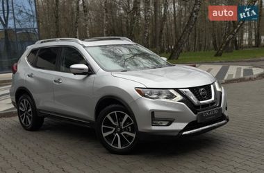 Позашляховик / Кросовер Nissan Rogue 2018 в Тернополі