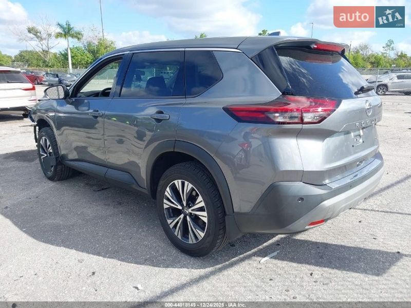 Позашляховик / Кросовер Nissan Rogue 2021 в Вінниці