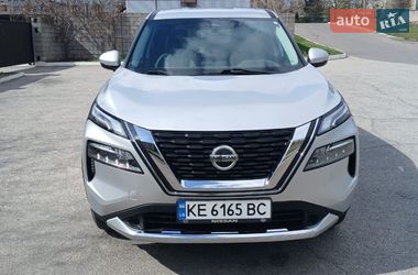Позашляховик / Кросовер Nissan Rogue 2022 в Кам'янському