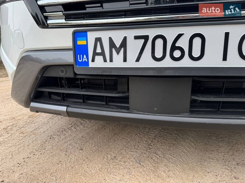 Позашляховик / Кросовер Nissan Rogue 2025 в Коростишеві