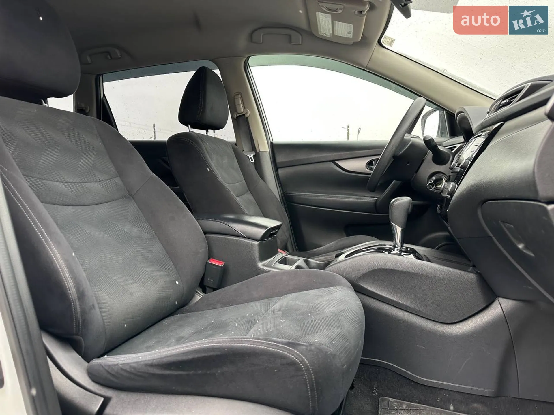 2016 Nissan Rogue - мініатюра 17