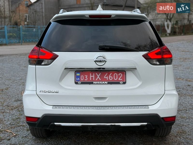Позашляховик / Кросовер Nissan Rogue 2018 в Рівному