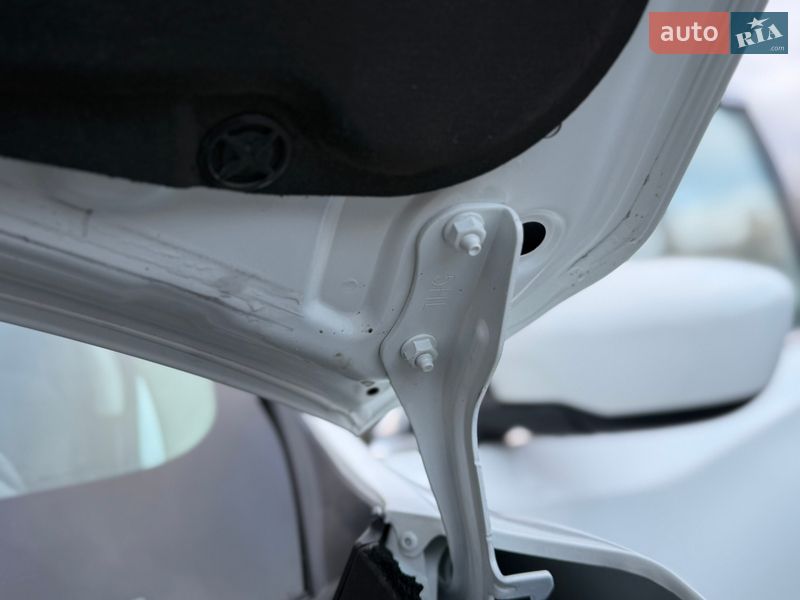 Позашляховик / Кросовер Nissan Rogue 2018 в Рівному