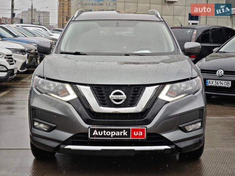 Позашляховик / Кросовер Nissan Rogue 2016 в Харкові
