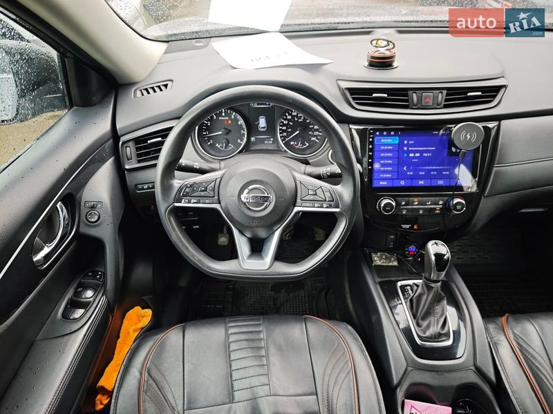 Позашляховик / Кросовер Nissan Rogue 2016 в Харкові