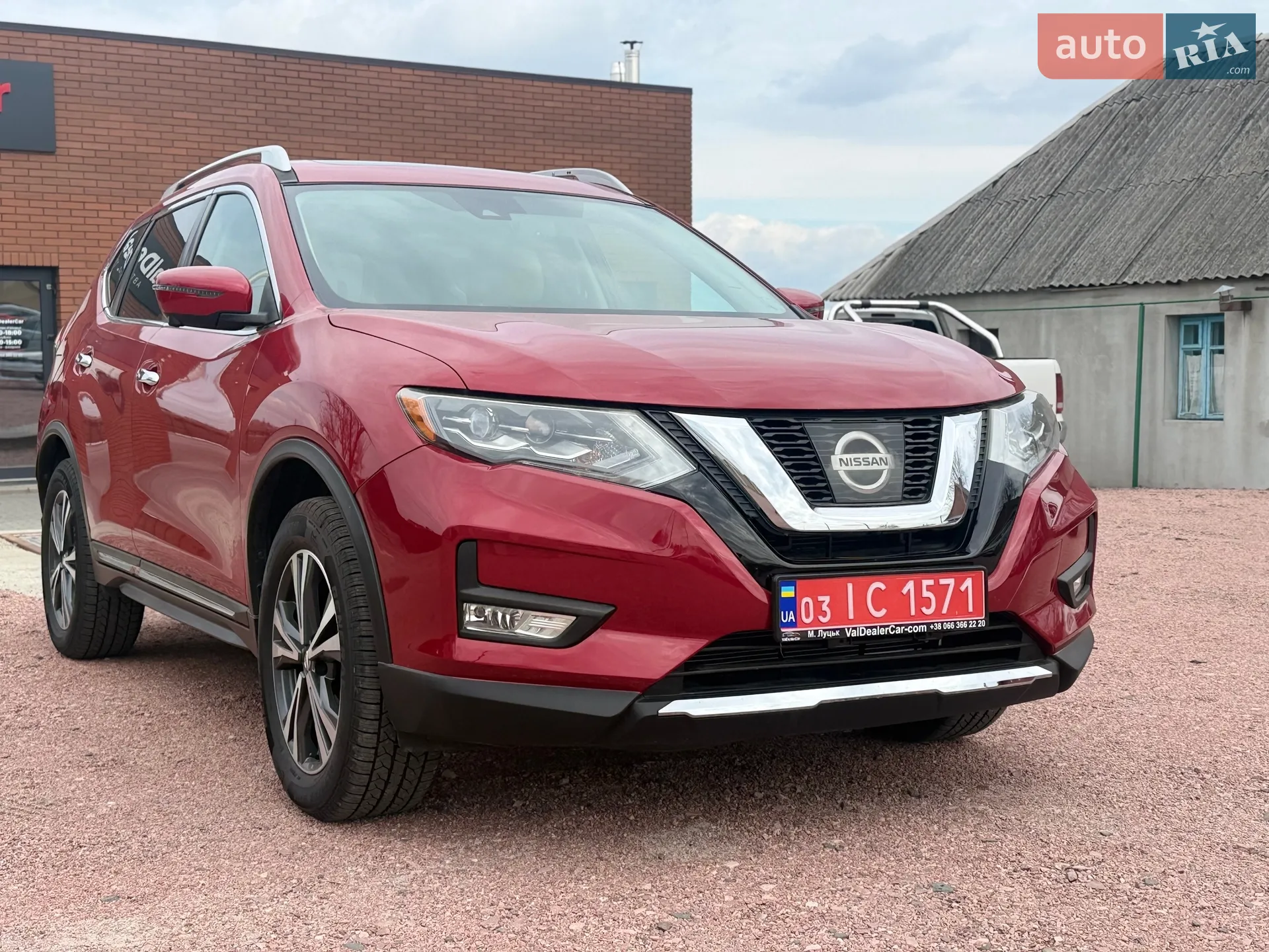 2017 Nissan Rogue - мініатюра 2