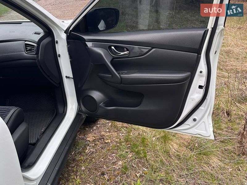 Позашляховик / Кросовер Nissan Rogue 2017 в Полтаві фото 21 Позашляховик / Кросовер Nissan Rogue 2017 в Полтаві