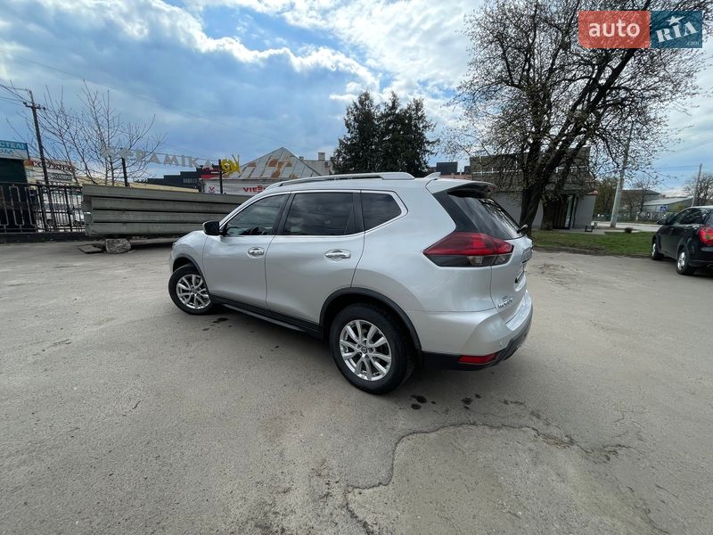 Внедорожник / Кроссовер Nissan Rogue 2019 в Львове