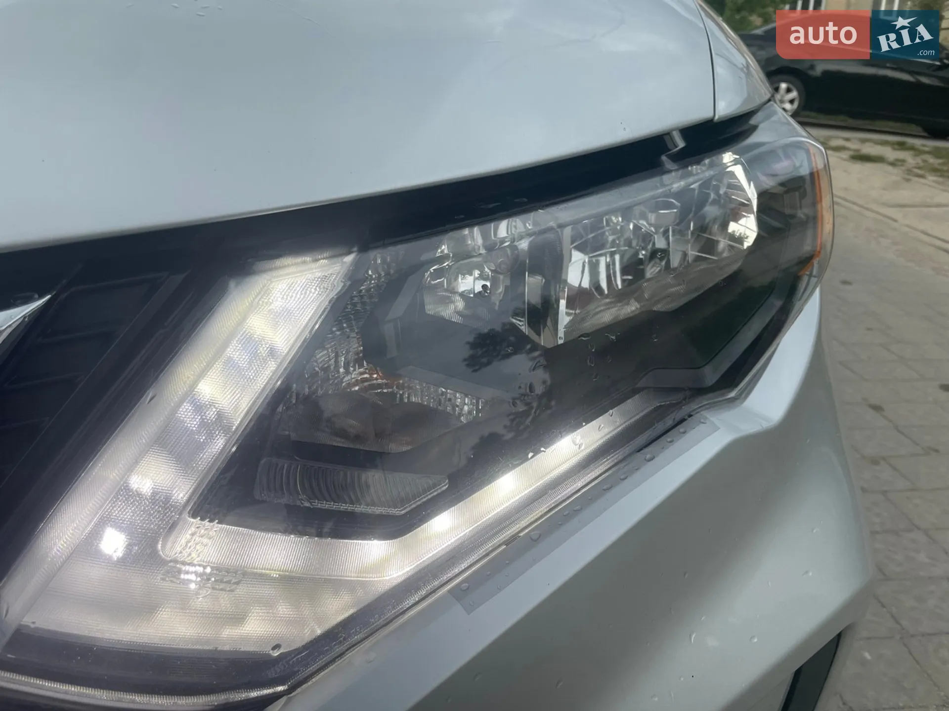2017 Nissan Rogue - мініатюра 4
