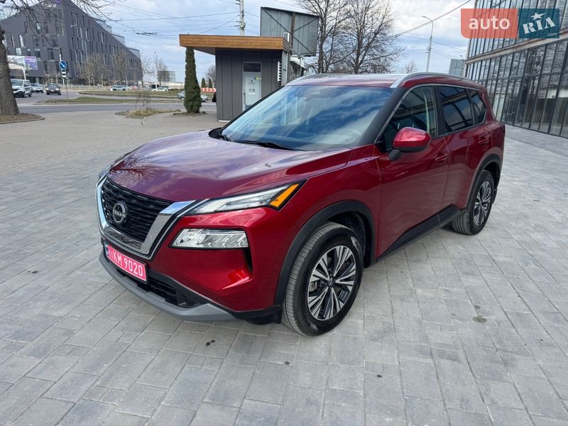 Внедорожник / Кроссовер Nissan Rogue 2023 в Ровно