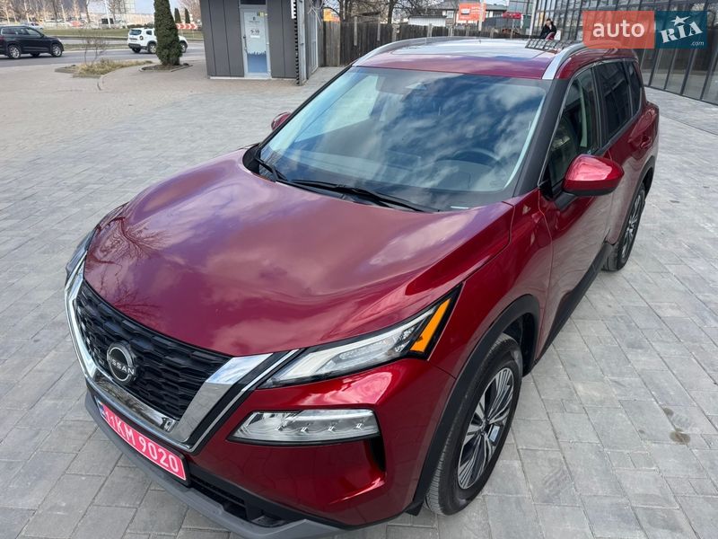 Внедорожник / Кроссовер Nissan Rogue 2023 в Ровно