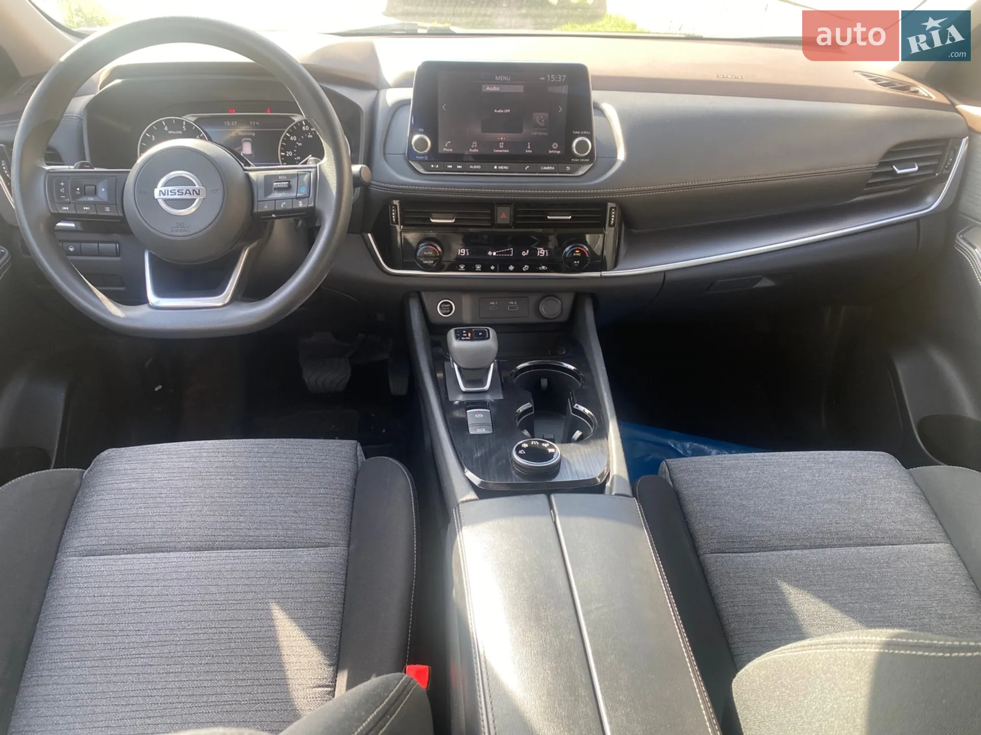 2021 Nissan Rogue - мініатюра 8