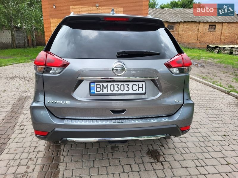 Внедорожник / Кроссовер Nissan Rogue 2018 в Ромнах