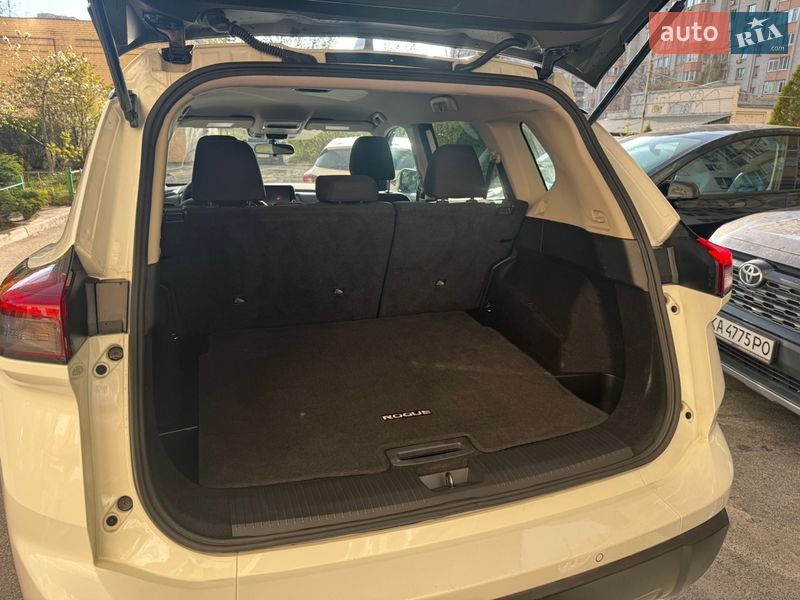 Позашляховик / Кросовер Nissan Rogue 2024 в Києві фото 20 Позашляховик / Кросовер Nissan Rogue 2024 в Києві