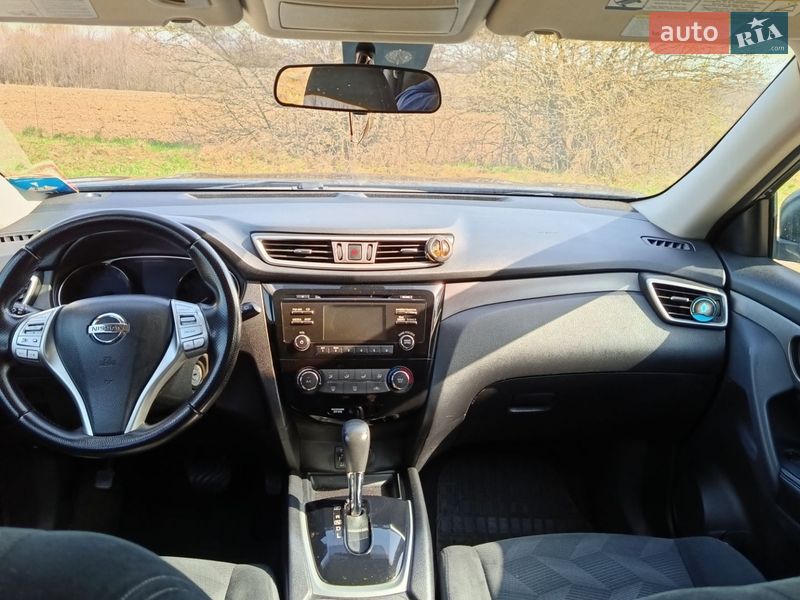 Внедорожник / Кроссовер Nissan Rogue 2014 в Трускавце