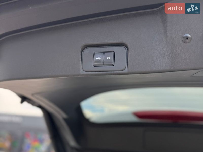 Внедорожник / Кроссовер Nissan Rogue 2024 в Кривом Роге